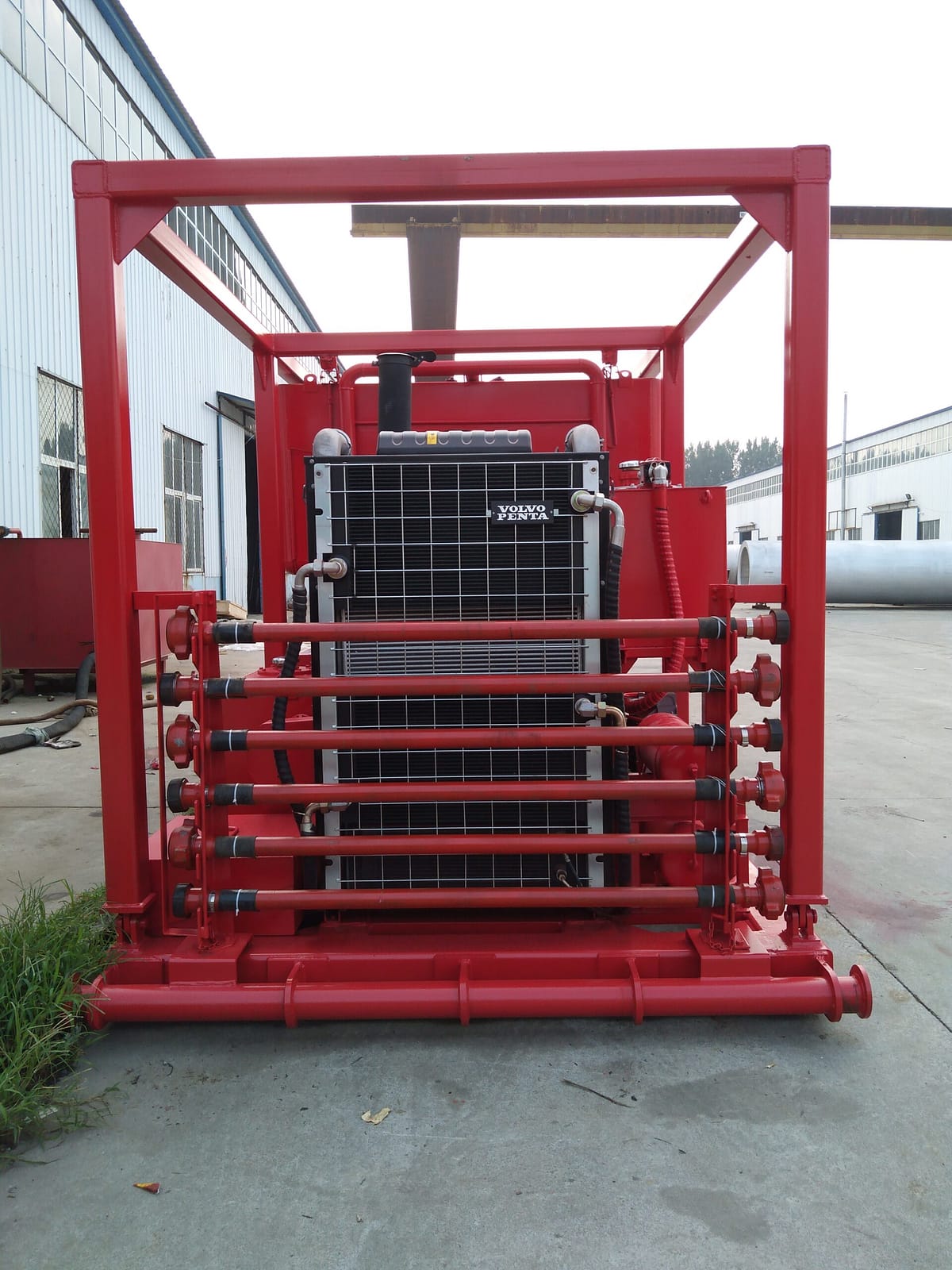 VANCE Cementing Truck LGC5220TGJ triplex plunger pump and high-shear slurry mixing system close-up detail showing oilfield cementing unit components