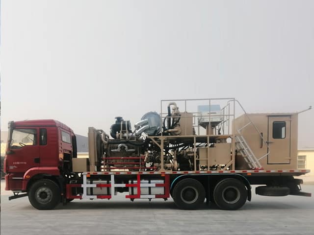 Nitrogen Generation Truck for oilfield nitrogen injection and well stimulation operations mounted on heavy-duty chassis at active oilfield site